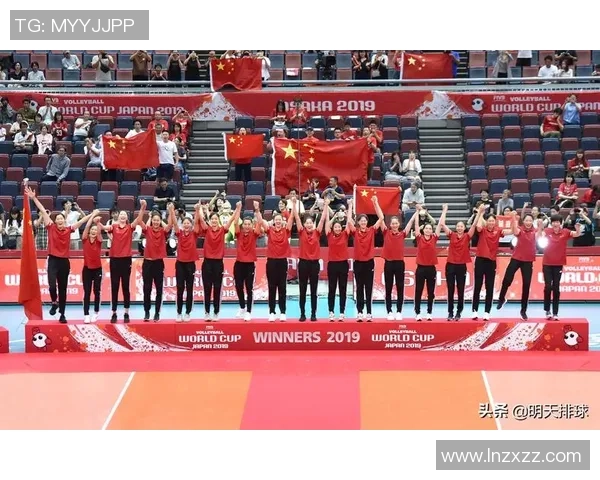 2003年女排世界杯中国队对阵美国队精彩回顾与赛场瞬间分析