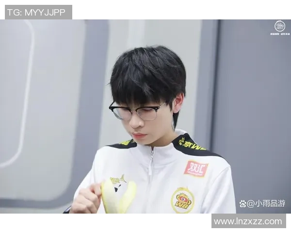 rw侠与重庆qg第四局精彩对决回顾及赛后分析